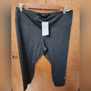 Nike Black Women's Leggings